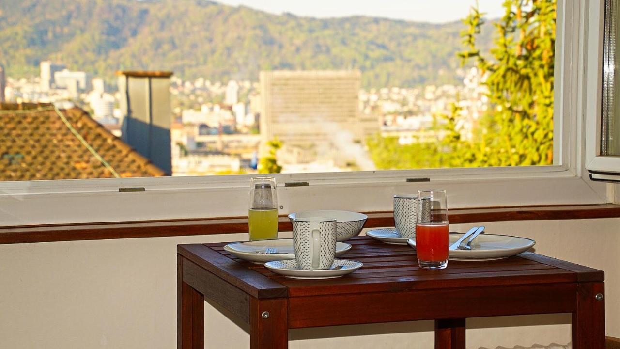 Helvetia 2 Zimmer Apartment Mit Parkplatz Zurych Zewnętrze zdjęcie