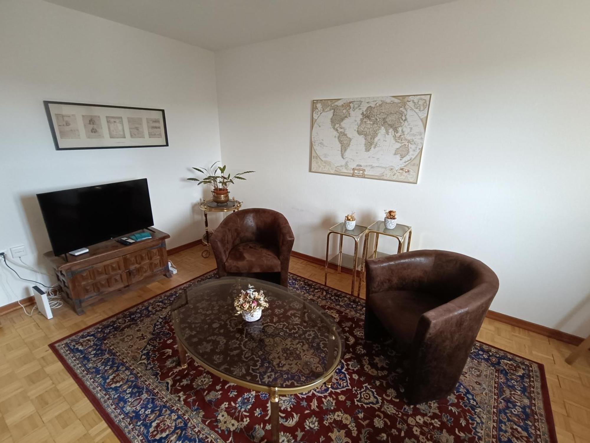 Helvetia 2 Zimmer Apartment Mit Parkplatz Zurych Zewnętrze zdjęcie